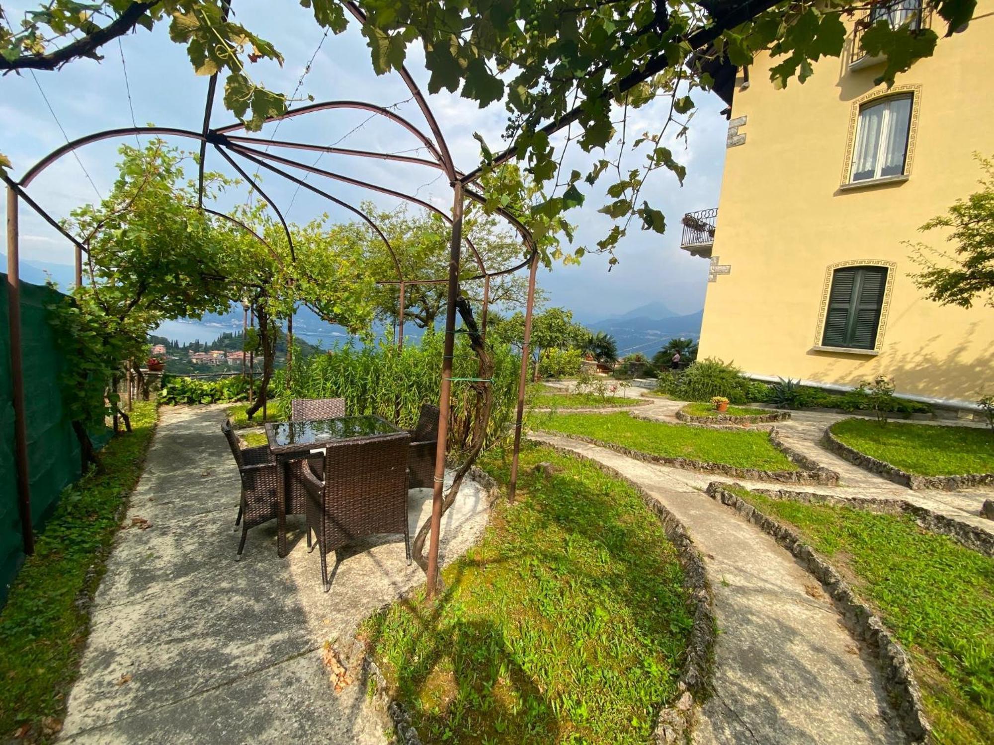 Villa Silvana Perledo ภายนอก รูปภาพ